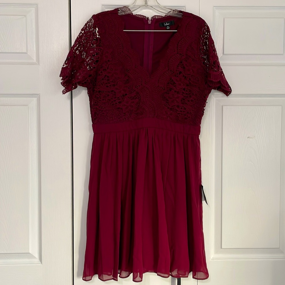 Lulus short sleeve lace overlay mini dress
